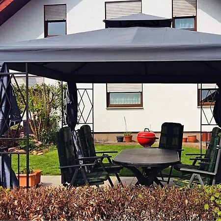 Apartment In Merlsheim Mit Garten